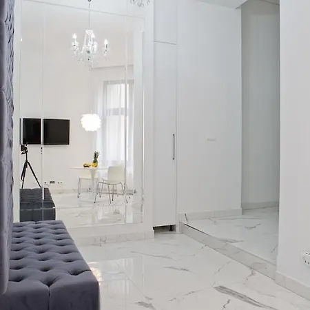 Апартаменты Elegant Center Zyblikiewicza 14
