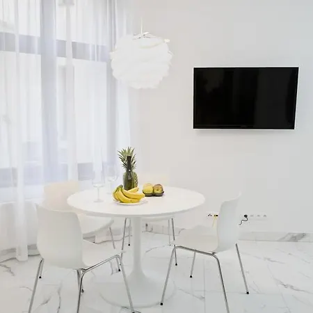 Elegant Center Zyblikiewicza 14 Апартаменты Краков