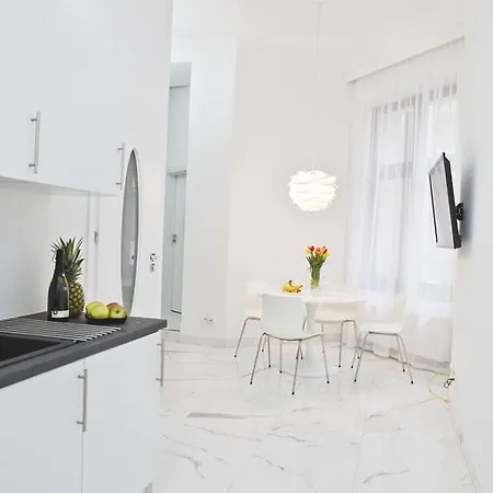 Elegant Center Zyblikiewicza 14 Апартаменты *